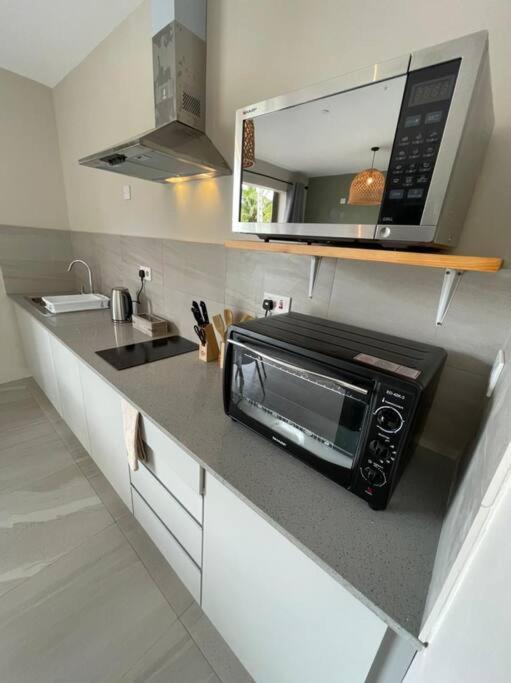 Bois Mapou Self Catering Apartments Unit 201 Riviere Noire Luaran gambar